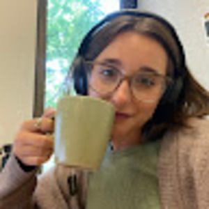Meet your Posher, Caitlin